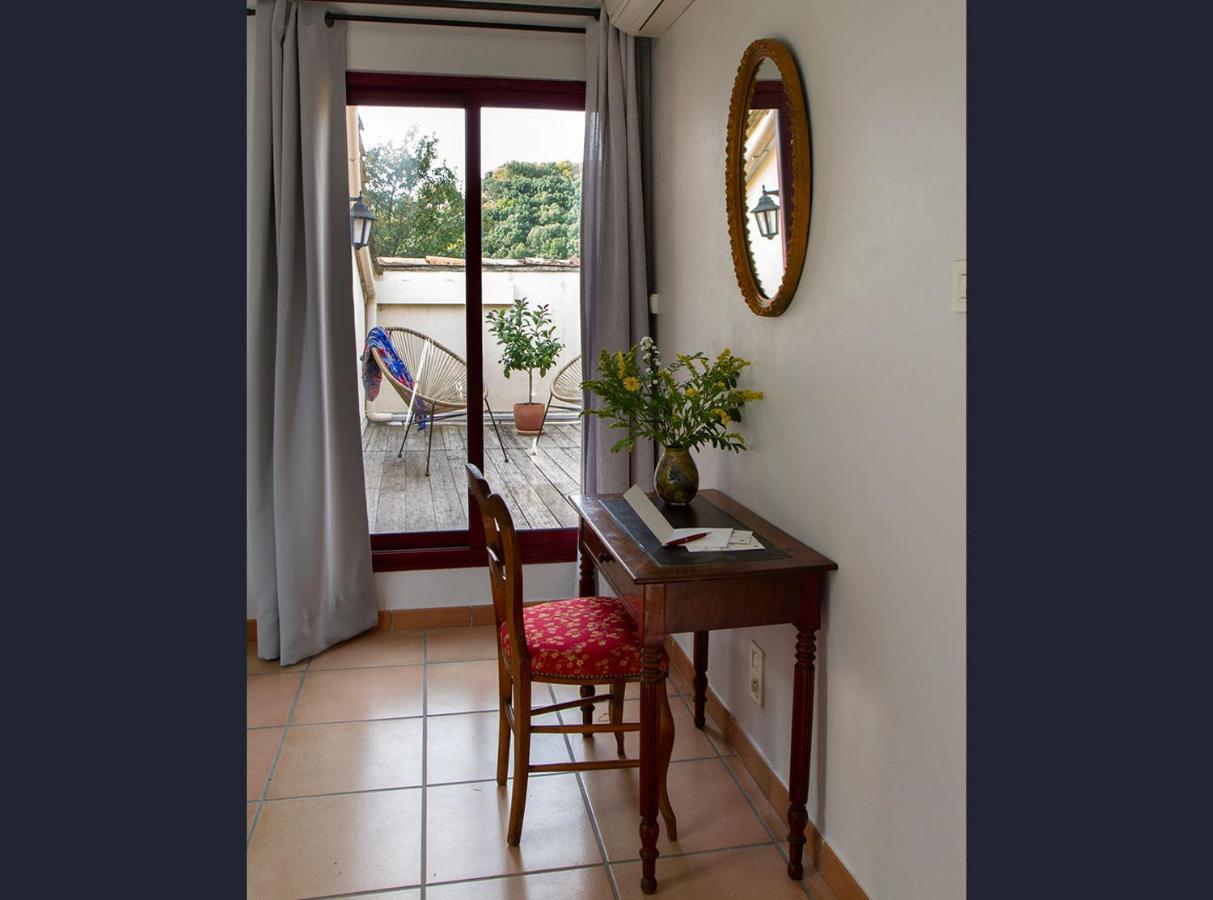 Le Clos Des Chenes Lagarde-Pareol Exterior foto